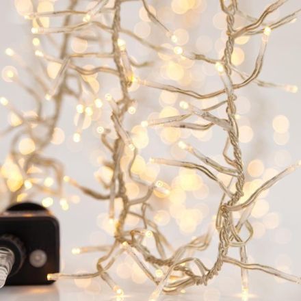 CLUSTER PRO 5.5m, 588 LED 3mm, 31V & 7.2W ADAPTOR, 8 ΠΡΟΓΡΑΜΜΑΤΑ & ΜΝΗΜΗ, ΔΙΑΦΑΝΟ PVC ΚΑΛΩΔΙΟ, ΘΕΡΜΟ ΛΕΥΚΟ LED, ΠΡΟΕΚΤΑΣΗ ΠΑΡΟΧΗΣ 3m, IP44