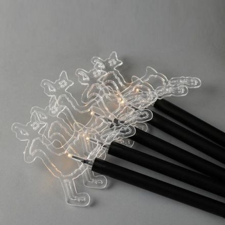 LINE, 5 LED 3mm, 5 REINDEERS WITH GROUND STICK 37cm, SOLAR PANEL WITH LIGHT SENSOR, BLACK PVC WIRE, WARM WHITE LED PER 35cm, LEAD WIRE 2m, IP44