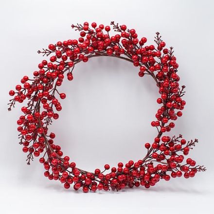 WREATH WITH RED BERRIES, 50cm